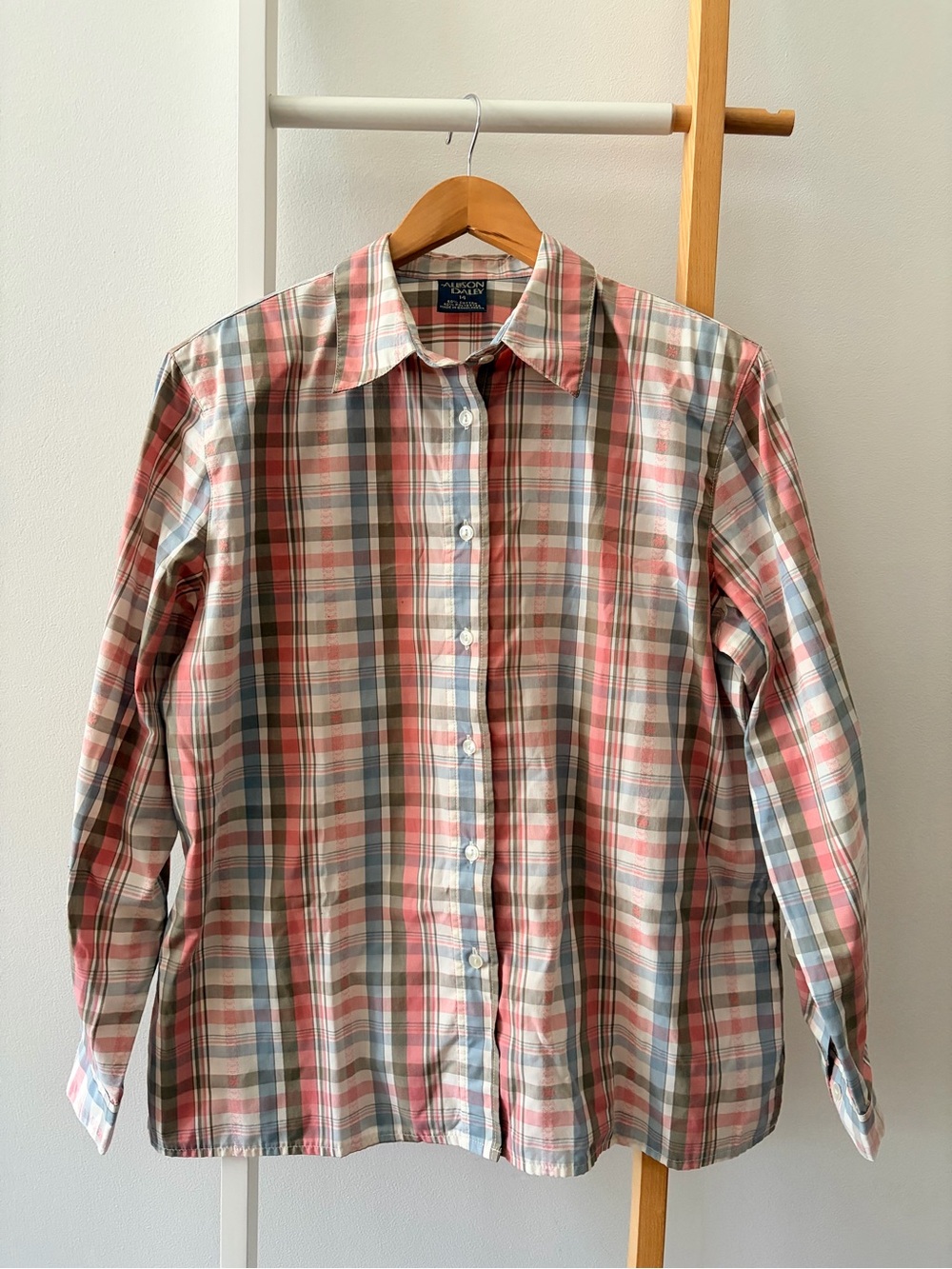 Women’s Allison Daley Classic Plaid Button-Down Shirt with Shoulder Pads